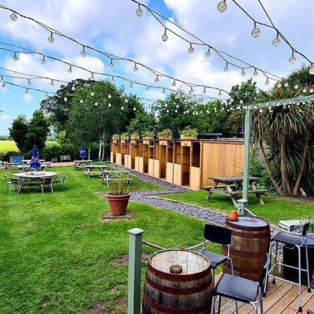 The White Hart Hotell Newenden Eksteriør bilde