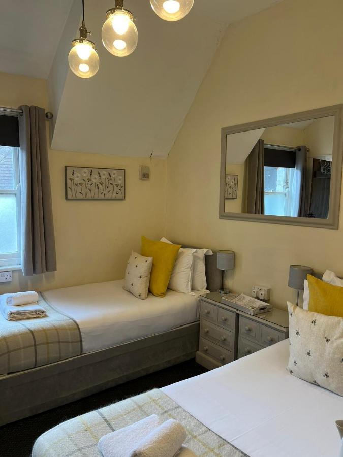 The White Hart Hotell Newenden Eksteriør bilde