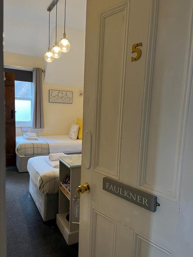 The White Hart Hotell Newenden Eksteriør bilde